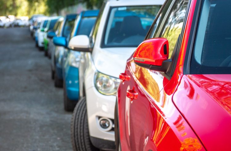 Νέο κόλπο για την κλοπή αυτοκινήτων η μέθοδος του «κλειστού καθρέφτη»