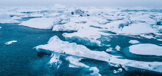 Αρκτική: Αντιστράφηκε η τροχιά της πολικής δίνης – Πώς θα μπορούσε να επηρεαστεί ο καιρός