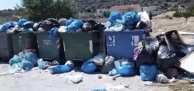 Viral στο MEGA για τα σκουπίδια