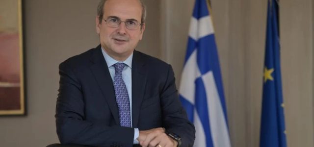 ΥΠΕΘΟ: Μπαράζ μεταρρυθμίσεων στο β’ εξάμηνο – Ποια νομοσχέδια προωθεί