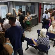 Χαλαρότεροι κανόνες για ρυθμισμένα χρέη προς την εφορία