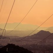 Τέλος το νυχτερινό ρεύμα, χαμηλότερες χρεώσεις τα μεσημέρια