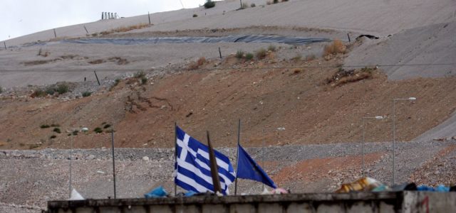 Τέλος Ταφής: Παραμένει ο «πράσινος κεφαλικός φόρος» που θα τον πληρώνουν οι δημότες