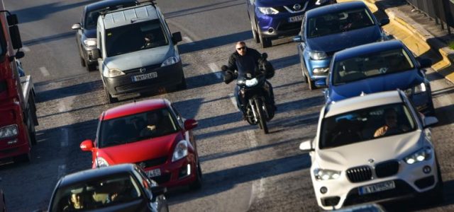 ΑΑΔΕ: Ξεκινούν οι ηλεκτρονικές διασταυρώσεις για ανασφάλιστα και χωρίς ΚΤΕΟ οχήματα