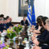 Ποιες φορολογικές και ασφαλιστικές ελαφρύνσεις θα παρουσιάσει ο πρωθυπουργός στη ΔΕΘ