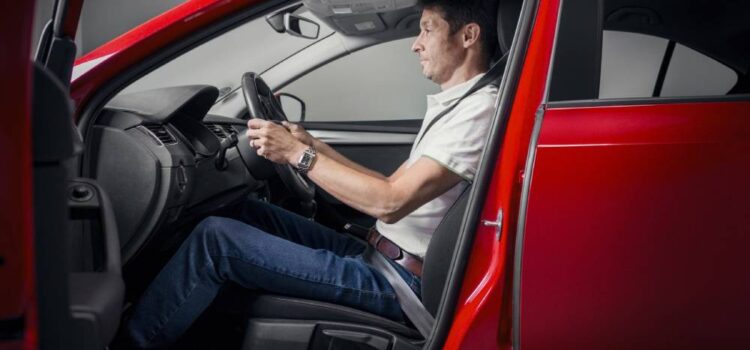 Η ζωτική σημασία της σωστής θέσης οδήγησης