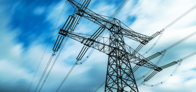 ΔΕΔΔΗΕ: Εντείνει τους ελέγχους για ρευματοκλοπές – Πάνω από 200 παραβάσεις