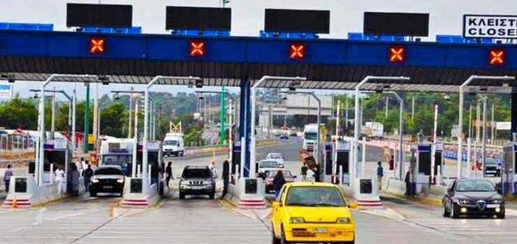 Μπλόκο και στα διόδια για τα αυτοκίνητα σε ακινησία!