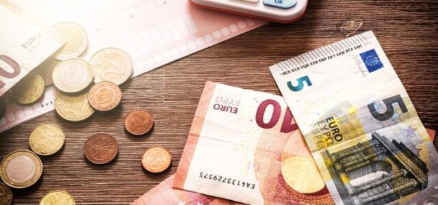 Νέος Τελωνειακός Κώδικας: 15 αλλαγές σε πληρωμές, ακίνητα και πρόστιμα – Tέλος τα μετρητά στα ενοίκια