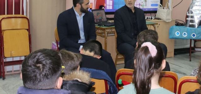 Ο Πειραιάς γράφει ιστορία στην ανακύκλωση – Κυριολεκτικά!