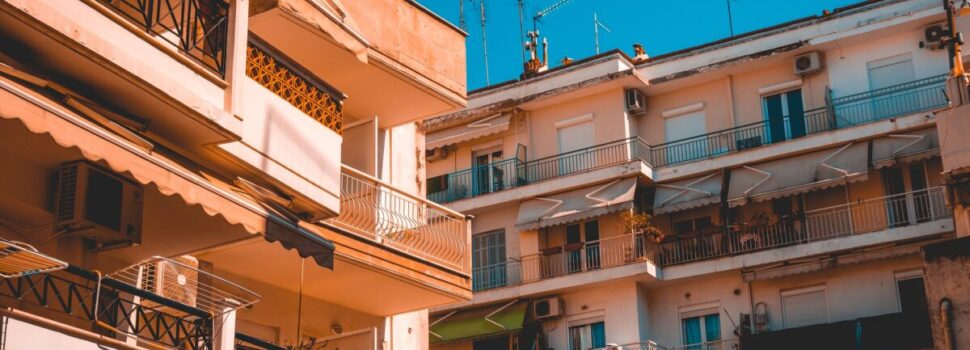 Πιο εύκολη η έξωση ενοικιαστή από το 2026 – Τι πρέπει να ξέρετε για τη νέα ρύθμιση