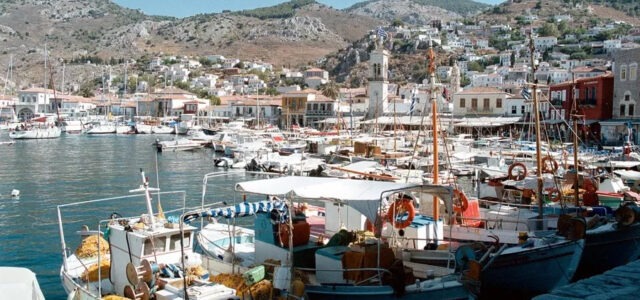 Το gov.gr… ψηφιακός τροχονόμος για την Ύδρα: Κάθε πολίτης θα γνωρίζει αν ένα όχημα που κυκλοφορεί στο νησί έχει νόμιμη άδεια