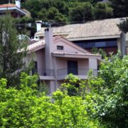 Καταπατημένα ακίνητα: Προς παράταση της προθεσμίας εξαγοράς – Εκπτωση έως 80% στο τίμημα