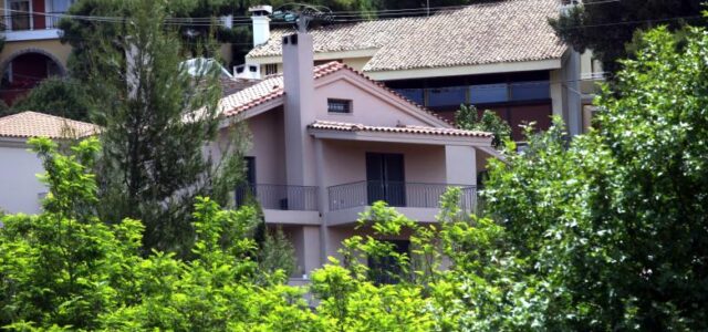 Καταπατημένα ακίνητα: Προς παράταση της προθεσμίας εξαγοράς – Εκπτωση έως 80% στο τίμημα