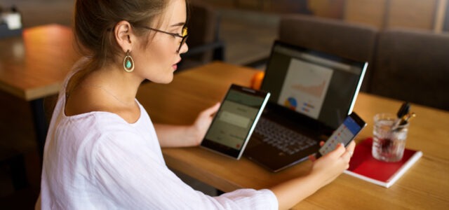 Μνήμη και multitasking: Πώς επηρεάζουν οι οθόνες την προσοχή μας