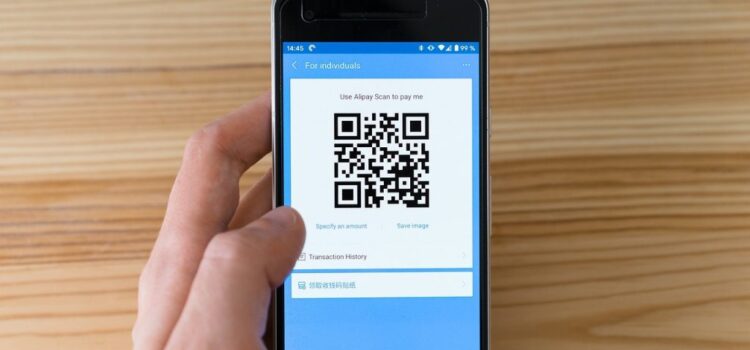 IRIS: Με QR κωδικό υποχρεωτικά οι πληρωμές προς τις επιχειρήσεις από 1 Νοεμβρίου