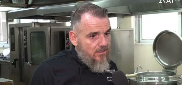Ο Σεφ του Τζανείου Γενικού Νοσοκομείου που έχει βαλθεί να καταργήσει τον όρο «νοσοκομειακό φαγητό»