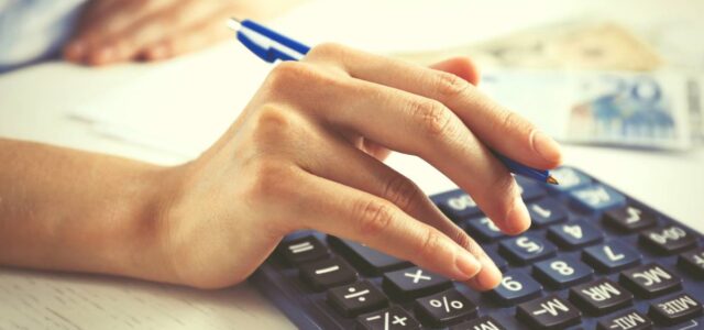 ΑΑΔΕ: Χιλιάδες ειδοποιητήρια για «αγνοούμενες» φορολογικές δηλώσεις από το 2019