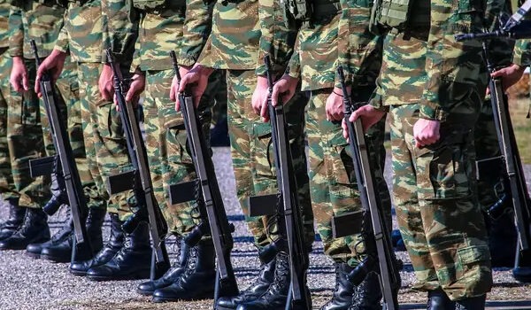 Στρατός 2026: Ξεχάστε όσα ξέρατε – Νέοι κανόνες για αναβολές, Ι5 και εξαγορά