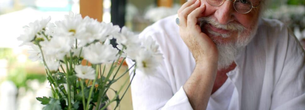 Βάσω Θεοδωρακοπούλου – Μπόγρη: “Ένα φωτεινό μυαλό που κατάφερνε πάντα να αποδίδει τα καλώς και κακως κείμενα της εποχής μας”