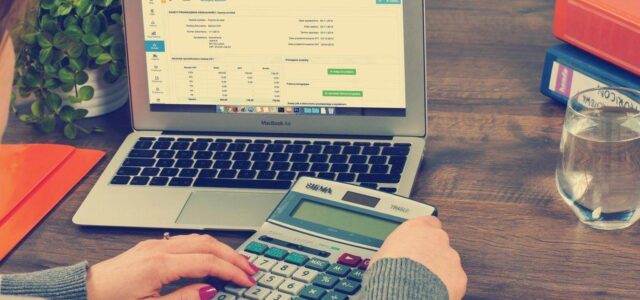 Φοροδιαφυγή: Παραμένει σε υψηλότερα επίπεδα στην Ελλάδα σε σύγκριση με άλλες χώρες της ΕΕ
