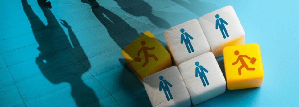 Αγορά εργασίας: Οι τέσσερις φυλές των ανέργων – Τι συμβαίνει με τις κενές θέσεις