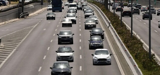 Τέλη κυκλοφορίας: Πώς θα γλιτώσετε την πληρωμή τους – Τα βήματα που οδηγούν στην ψηφιακή ακινησία οχημάτων