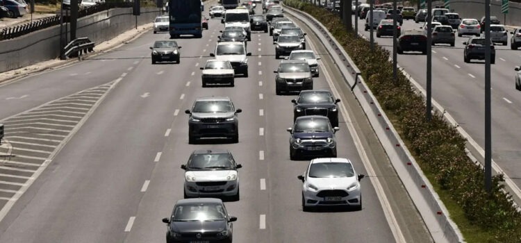 Τέλη κυκλοφορίας: Πώς θα γλιτώσετε την πληρωμή τους – Τα βήματα που οδηγούν στην ψηφιακή ακινησία οχημάτων