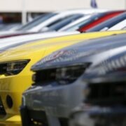 Τι αλλάζει για τα παλιά αυτοκίνητα – Ποιοι κινδυνεύουν με πρόστιμα έως 300 ευρώ την ημέρα