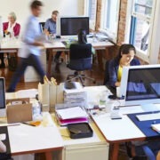 Οι μάξιμουμ μέρες που μπορεί μια επιχείρηση να κρατήσει για 13 ώρες έναν εργαζόμενο σε ένα έτος