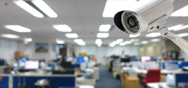 Πότε είναι παράνομη η χρήση κάμερας για επιτήρηση εργαζομένων