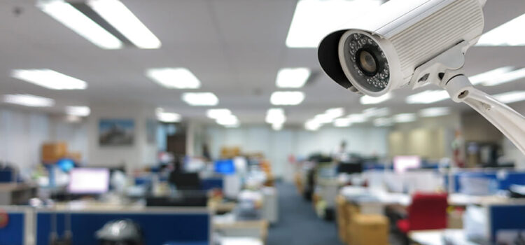 Πότε είναι παράνομη η χρήση κάμερας για επιτήρηση εργαζομένων