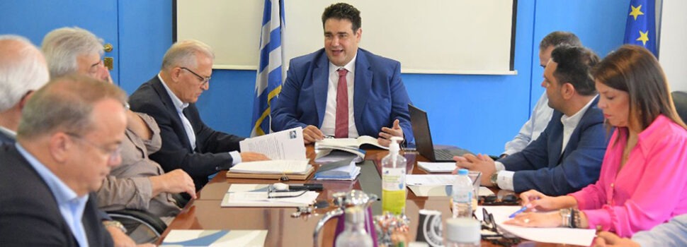 Λιβάνιος σε ΚΕΔΕ: “Πετσοκομμένη” έκτακτη επιχορήγηση & “μπαλάκι” σε Πιερρακάκη – Τι είπε για Κώδικα