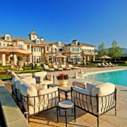 Υπερπλούσιοι: Γιατί δεν επενδύουν πια στην πολυτέλεια