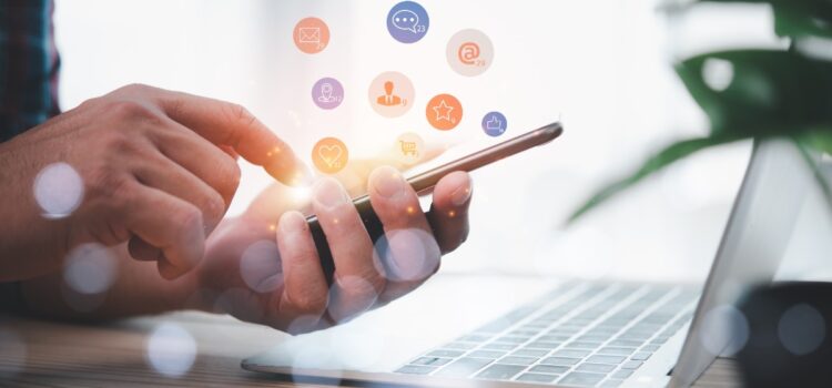 Το ψηφιακό χάσμα αφήνει εκτός διαδικτύου πάνω από 3 δισ. ανθρώπους