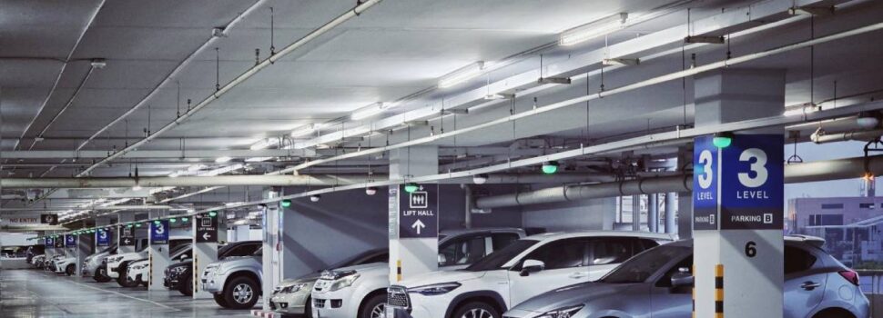 Πώς οι θέσεις στάθμευσης έγιναν μια από τις πιο αποδοτικές επενδύσεις της τελευταίας 5ετίας