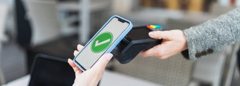 Κάρτες και e-payments: Πώς θα κερδίσουν έκπτωση φόρου οι πολίτες και το 2026