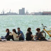 Ανησυχητικά στοιχεία: Αυξήθηκαν οι θάνατοι νέων παγκοσμίως – Τι ισχύει για την Ελλάδα