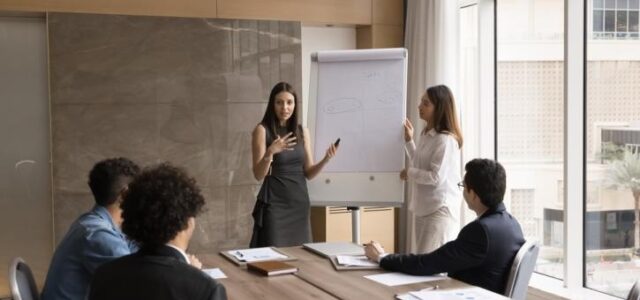 Εργασιακό: Τι θα γίνει τελικά με το 13ωρο – Η δικλείδα ασφαλείας και η προσαύξηση του μισθού