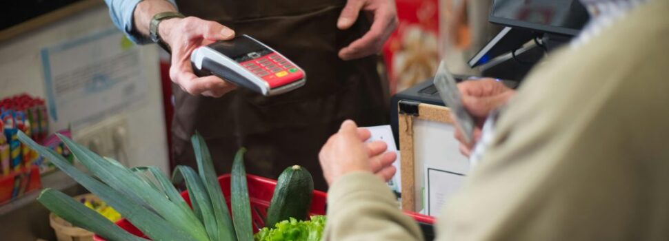 Τι (και γιατί) κλέβουμε από τα σουπερμάρκετ