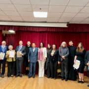 ΓΙΑ 42η ΦΟΡΑ ΕΛΑΜΨΑΝ ΤΑ ΧΡΥΣΑ ΜΕΤΑΛΛΙΑ ΜΕΓΑΛΟΥ ΑΛΕΞΑΝΔΡΟΥ ΚΑΙ ΒΕΡΓΙΝΑΣ