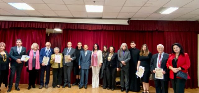 ΓΙΑ 42η ΦΟΡΑ ΕΛΑΜΨΑΝ ΤΑ ΧΡΥΣΑ ΜΕΤΑΛΛΙΑ ΜΕΓΑΛΟΥ ΑΛΕΞΑΝΔΡΟΥ ΚΑΙ ΒΕΡΓΙΝΑΣ