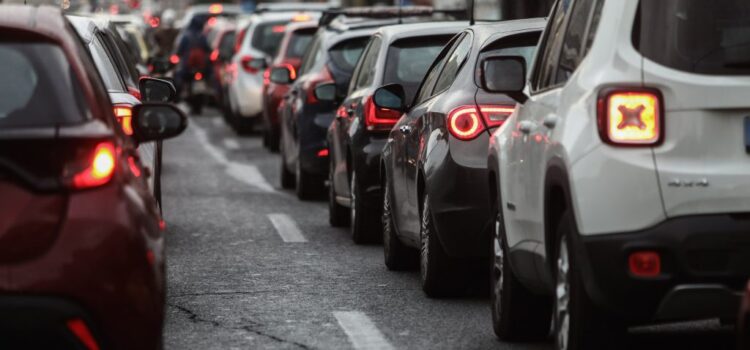 Πρόστιμα σε ανασφάλιστα οχήματα: Τι προβλέπει η νέα διαδικασία