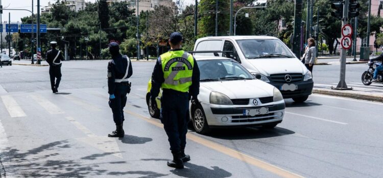 Πρόστιμα σε χιλιάδες οδηγούς για ανασφάλιστα, ΚΤΕΟ και τέλη κυκλοφορίας -Πού και πώς θα δείτε αν έχετε οφειλές;