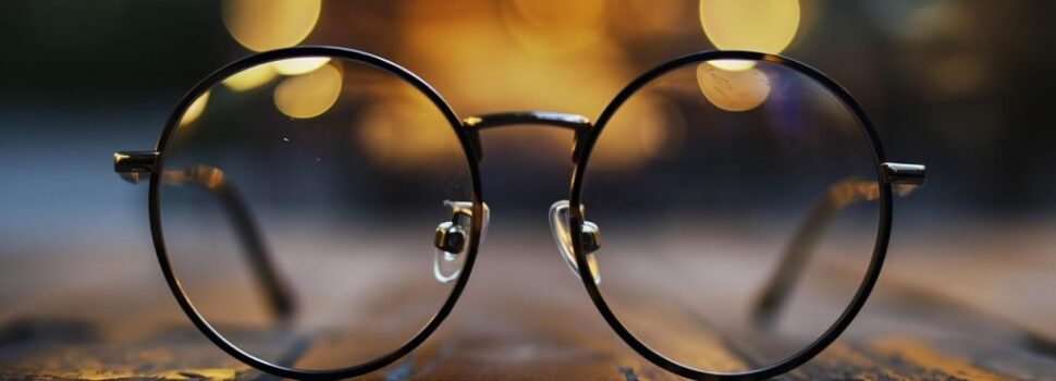 ΕΟΠΥΥ: Τι ποσό δικαιούσαι για γυαλιά οράσεως και φακούς επαφής