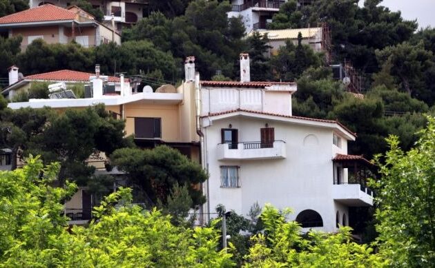 Απαλλάσσονται και τα εκτός σχεδίου ακίνητα από το φόρο μεταβίβασης!