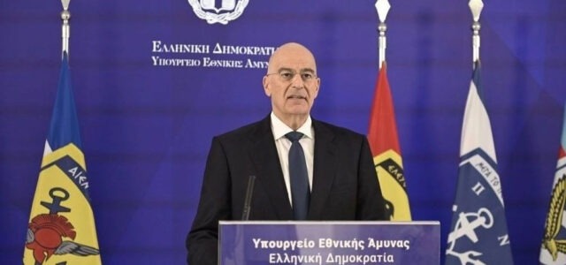 Επτά νέα μέτρα για τους στρατιωτικούς ανακοίνωσε ο Νίκος Δένδιας – Τι αλλάζει για τις οικογένειες