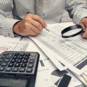 ΑΑΔΕ: Κόκκινος συναγερμός για 250.000 φορολογούμενους