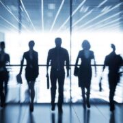 Συλλογικές συμβάσεις: 12 ερωτήσεις – απαντήσεις για τη συμφωνία υπ. Εργασίας – κοινωνικών εταίρων