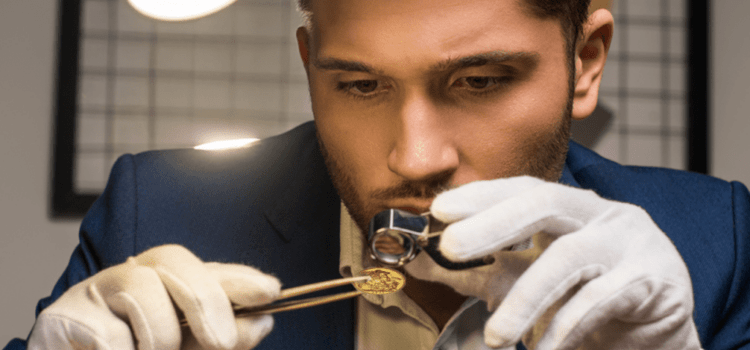 Χρυσές λίρες: Μια ανάσα από τα 1.000 ευρώ – Πόσες κατέχουν οι Έλληνες